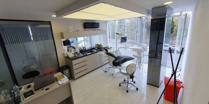 İstanbul Diş Kliniği